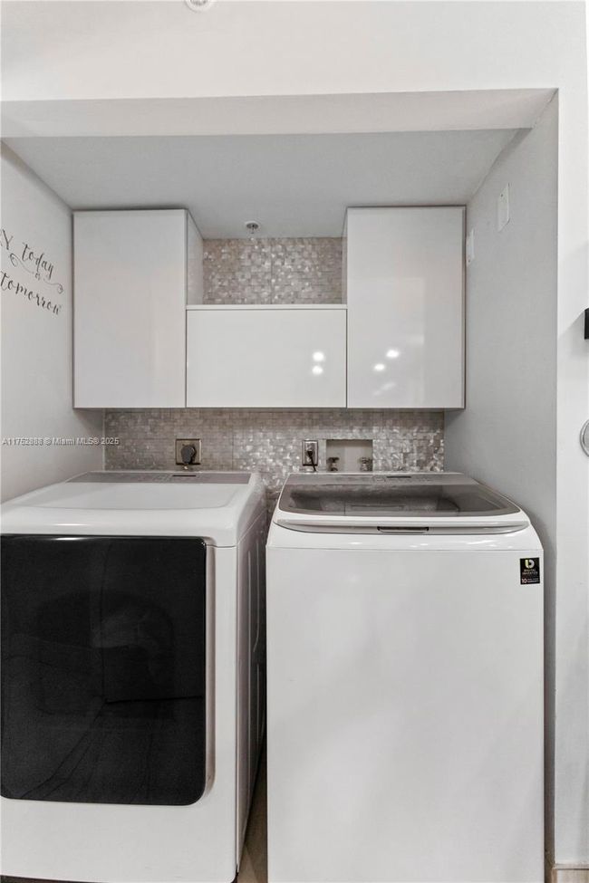 APT-204 - 12106 Saint Andrews Pl, Condo with 2 bedrooms, 1 bathrooms and null parking in Miramar FL | Image 16