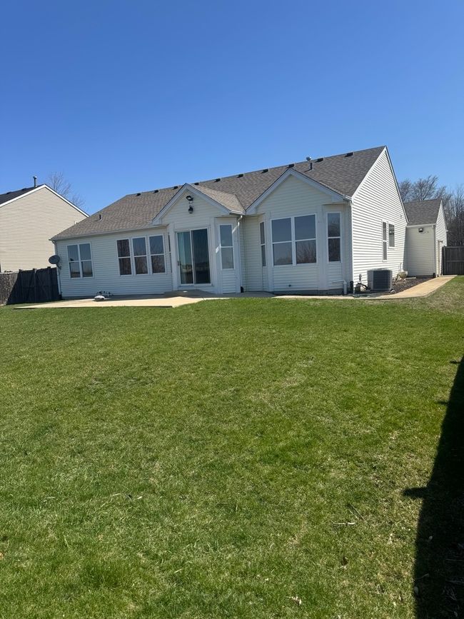 11614 Chesapeake Dr, House other with 3 bedrooms, 3 bathrooms and 2 parking in Plainfield IL | Image 33