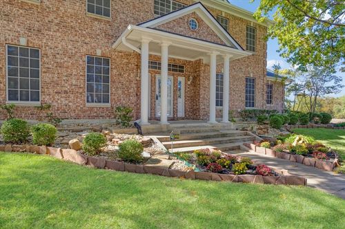 206 Baker Park Dr, Sherman, TX, 75092-4315 | Card Image