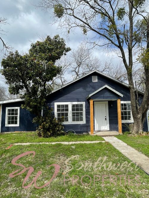 981 W Oak St, Stephenville, TX, 76401-2445 | Card Image