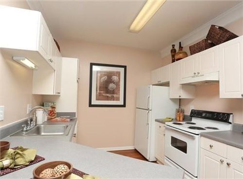 apt-1316-3920 Club Dr, Duluth, GA, 30096-7100 | Card Image