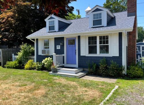 42 Taylor Ave, Madison, CT, 06443-2835 | Card Image