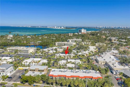 v38-111 Whispering Sands Cir, Sarasota, FL, 34242-1624 | Card Image