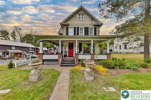 772 Route 115, Saylorsburg, PA, 18353-8340 | Card Image