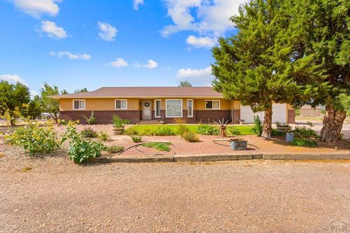 1003 W Camino Al Cielo, Pueblo West, CO, 81007-1917 | Card Image