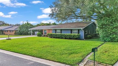 1527 Del Crest Place, House other with 3 bedrooms, 2 bathrooms and null parking in Lakeland FL | Image 3