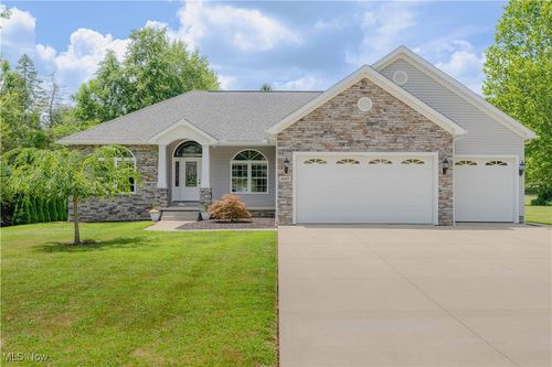 6117 Marelis Ave Ne, Canton, OH, 44721-3162 | Card Image