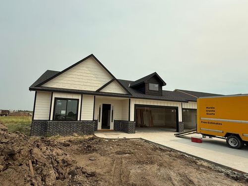 1630 E Appleton St, Valley Center, KS, 67147 | Card Image