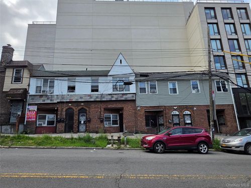 138-14, 16 35th Avenue, New York, NY, 11354 | Card Image