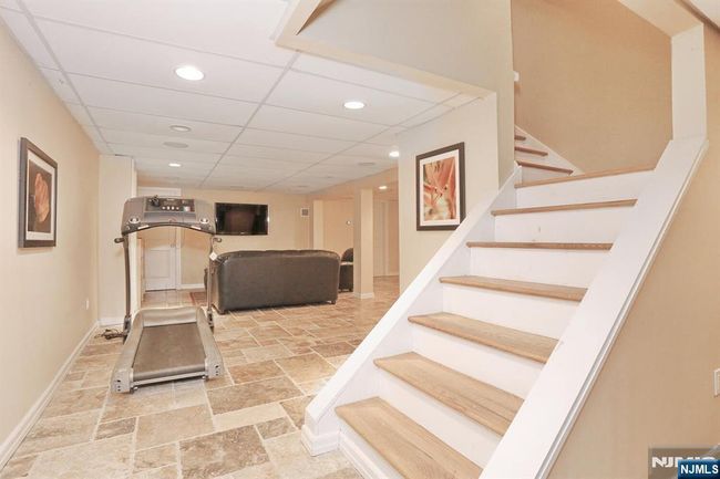 37 Osborne Ct, House other with 4 bedrooms, 3 bathrooms and null parking in Mahwah NJ | Image 31