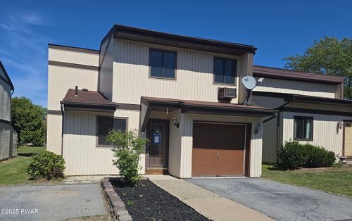 4 Langton Mews, Middletown, NY, 10940-3543 | Card Image