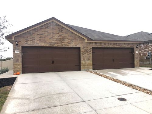 a-109 Samuel Dr, Buda, TX, 78610-4001 | Card Image
