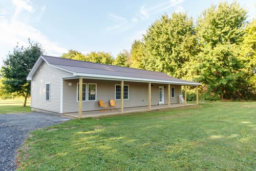 51 Pearl St, Grand Isle, VT, 05458-2007 | Card Image