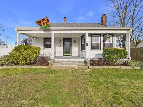 786 Wildwood Rd, New Bedford, MA, 02745 | Card Image