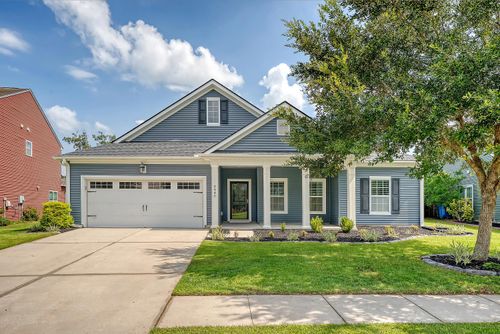 8440 Middle River Way, North Charleston, SC, 29420-9025 | Card Image