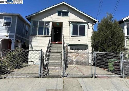 1711 40th Ave, Oakland, CA, 94601-4135 | Card Image
