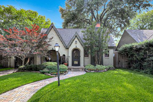 5303 Maple Springs Blvd, Dallas, TX, 75235-8326 | Card Image