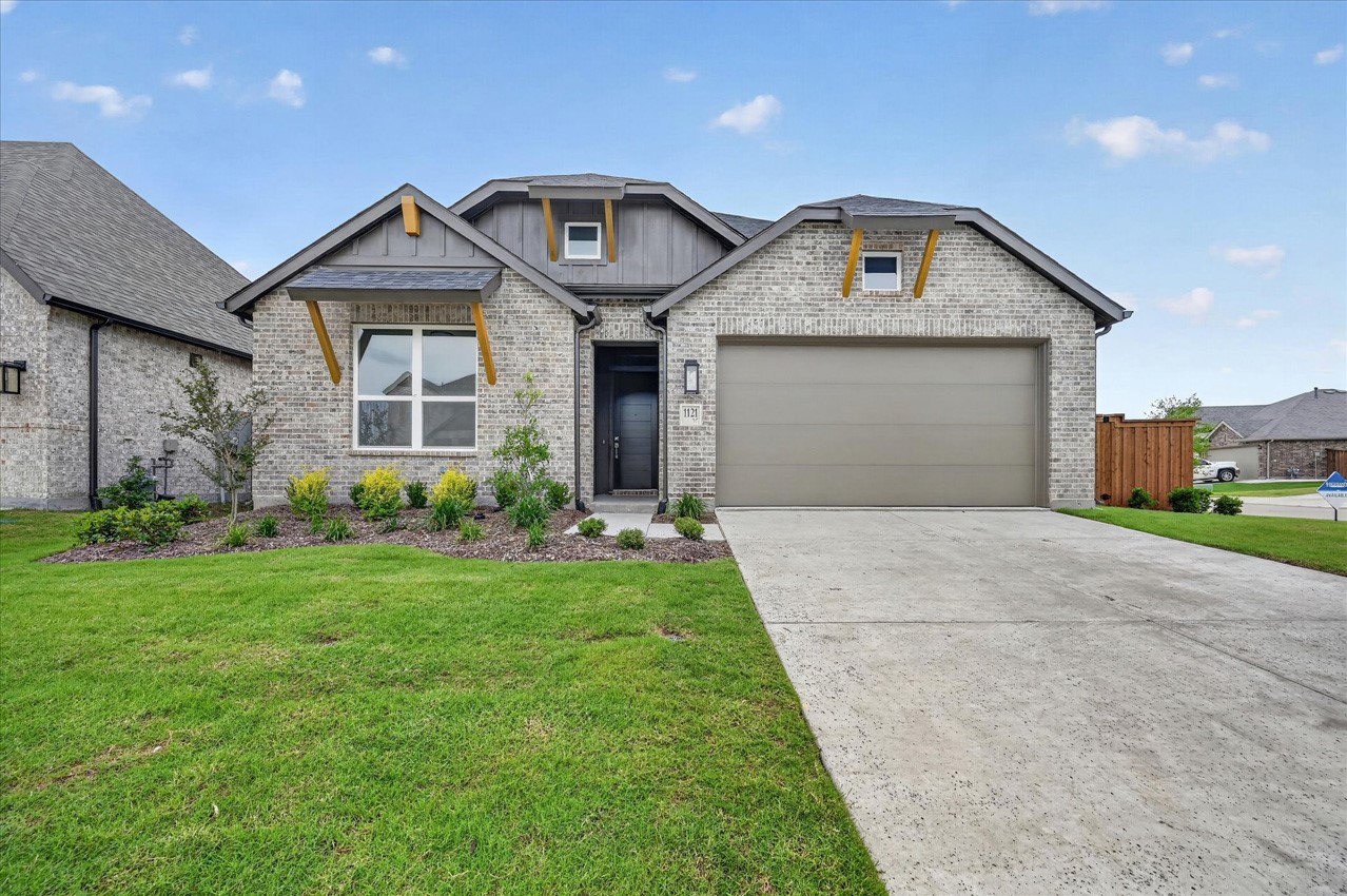1121 Falls Rush Way, For Sale in Royse City - eXp Realty