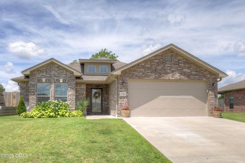 2726 S Lois Ln, Joplin, MO, 64804-7105 | Card Image
