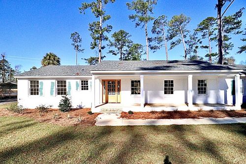 2416 Westwood Dr, Valdosta, GA, 31602-1220 | Card Image