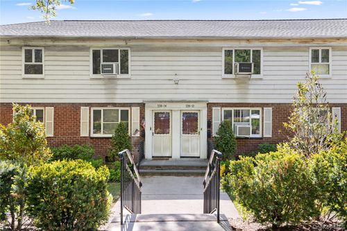 upper-228-14 Stronghurst Avenue, New York, NY, 11427 | Card Image
