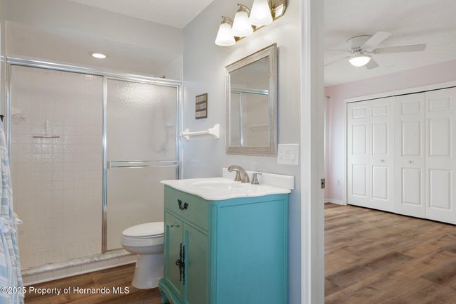 11242 Riddle Dr, House other with 3 bedrooms, 3 bathrooms and null parking in SPRING HILL FL | Image 28