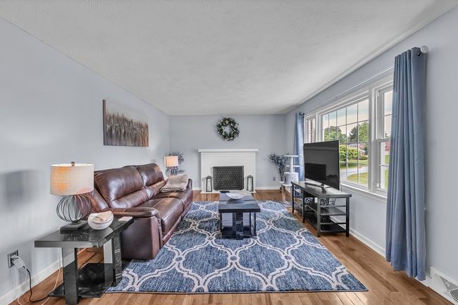 908 Middle Ave, House other with 3 bedrooms, 1 bathrooms and null parking in Marion VA | Image 9