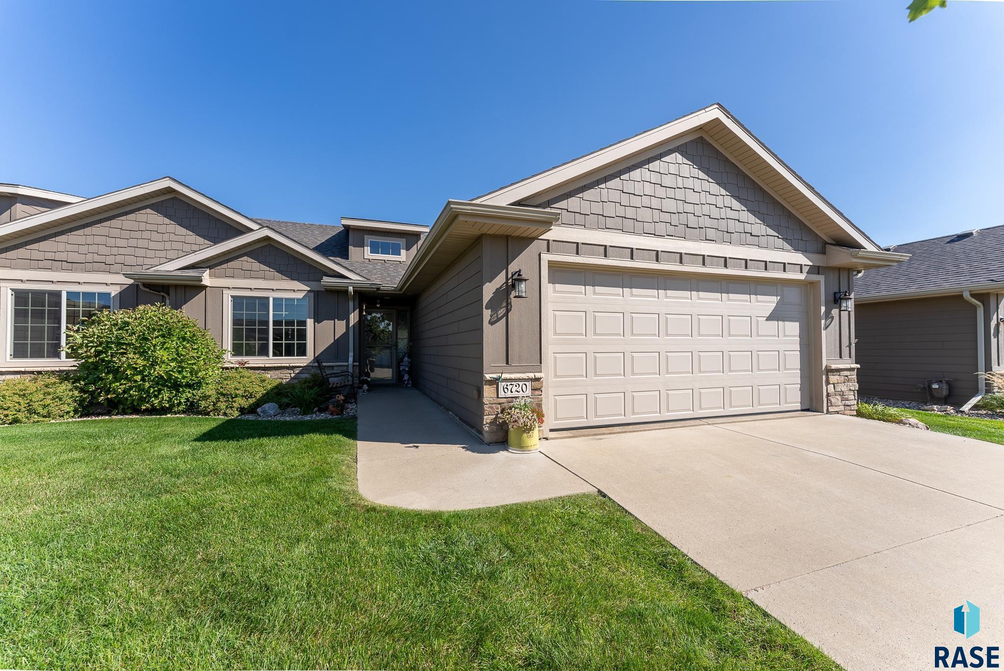 42nd St, Sioux Falls, SD 57110