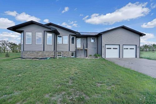 708 7 St, Hays, AB, T0K1B0 | Card Image