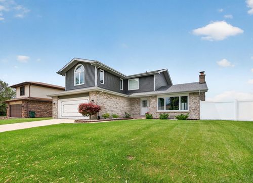 17224 Shetland Dr, Tinley Park, IL, 60487-7300 | Card Image