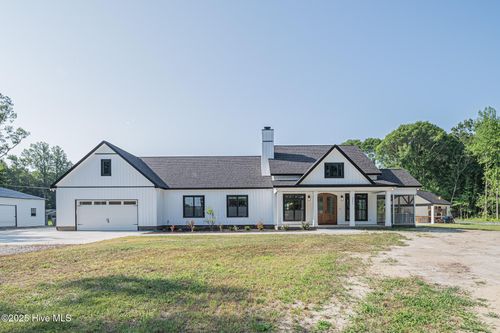 5497 Highway 11 N, Grifton, NC, 28530-7316 | Card Image