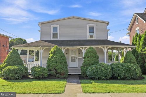 115 S 4th St, PERKASIE, PA, 18944-1811 | Card Image