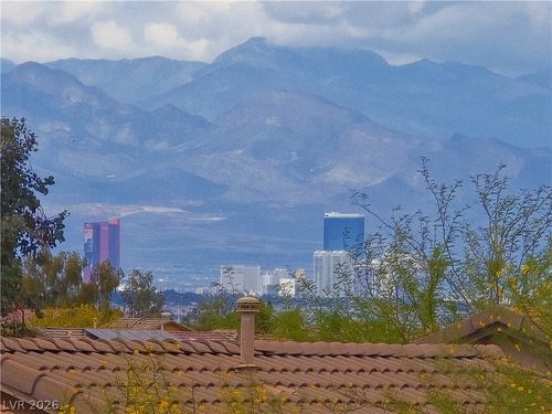 897 Via Del Tramonto St, Henderson, NV, 89011-0867 | Card Image