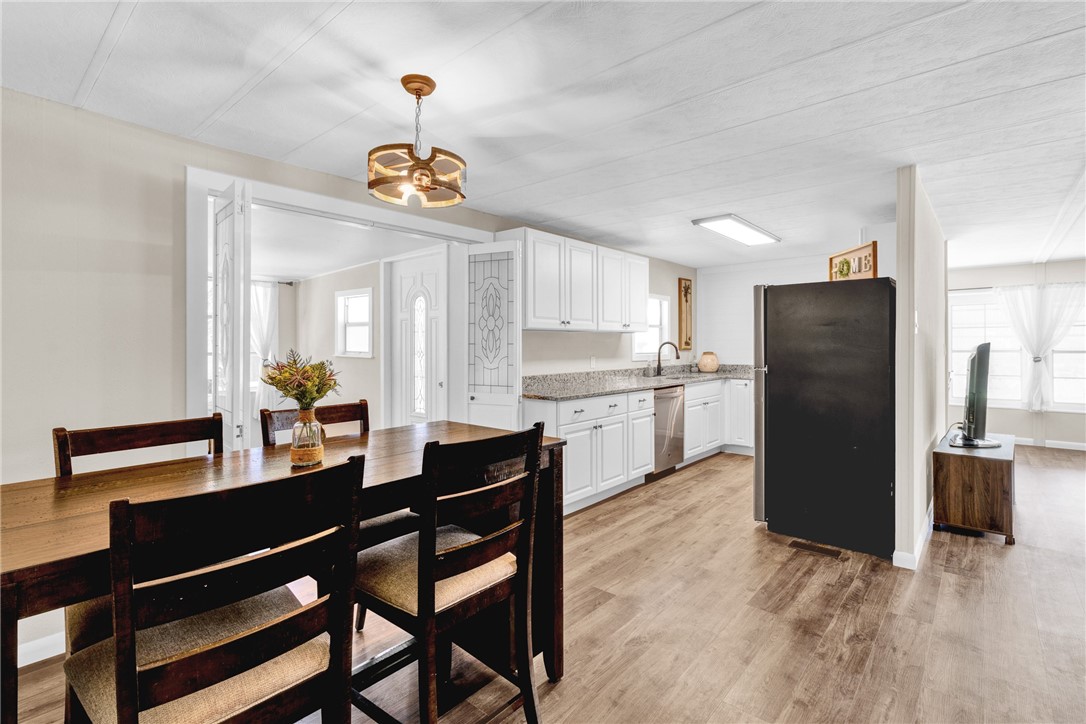Wren Cir, Sebastian, FL 32976