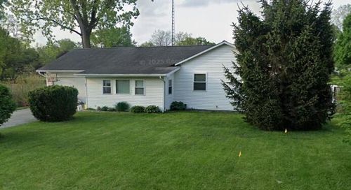 303 Orchard Hill Dr, Lagrange, IN, 46761-2270 | Card Image