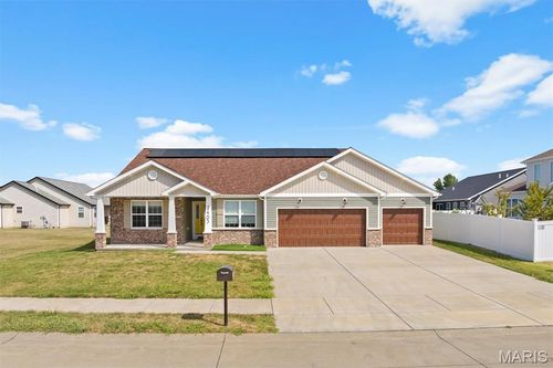 3463 Dakota Dr, Shiloh, IL, 62221 | Card Image