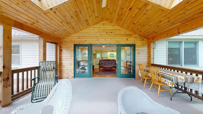 8 Sunrise Ct, House other with 3 bedrooms, 2 bathrooms and 6 parking in Silver Bay NY | Image 14