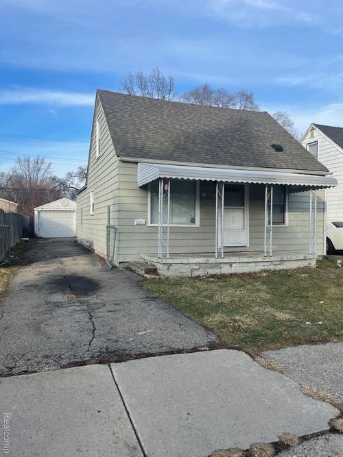 11067 Hupp Ave, Warren, MI, 48089-2445 | Card Image