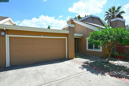 4284 Dubhe Ct, Concord, CA, 94521 | Card Image