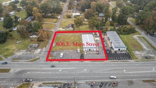 806 E Main St, Havelock, NC, 28532-2315 | Card Image