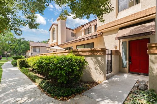 7 Wilderness Pl, Pomona, CA, 91766-6606 | Card Image