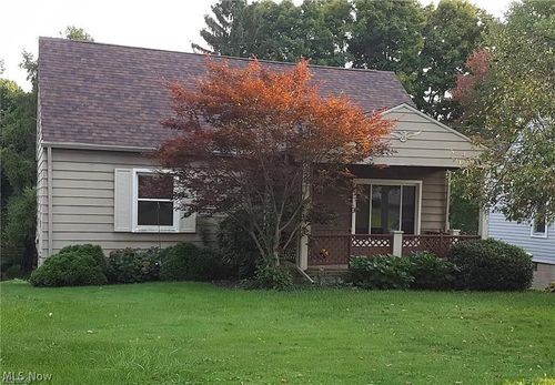 173 Terrace Dr, Youngstown, OH, 44512-1630 | Card Image