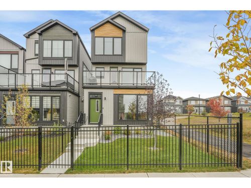 488 38a St Sw, Edmonton, AB, T6X2X9 | Card Image