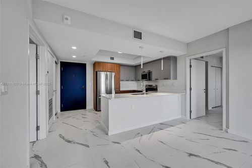 305-840 Ne 130th St, Miami, FL, 33161 | Card Image