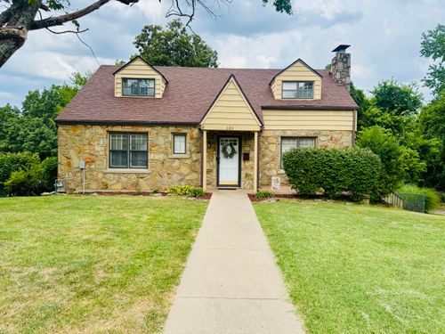 628 Oak Ridge Dr, Neosho, MO, 64850-2129 | Card Image