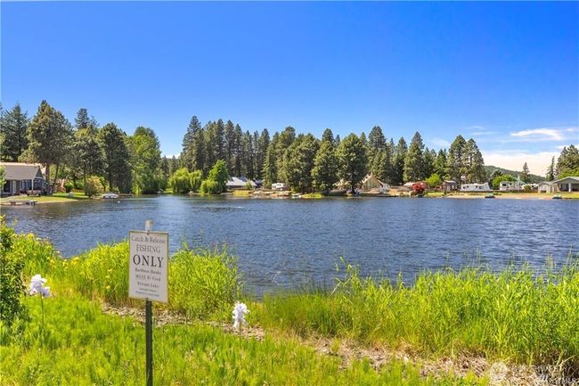 Sunlight Waters Community Lake | Image 33