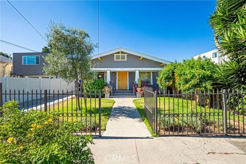  W 36th Place, Los Angeles, CA, 90018 | Card Image