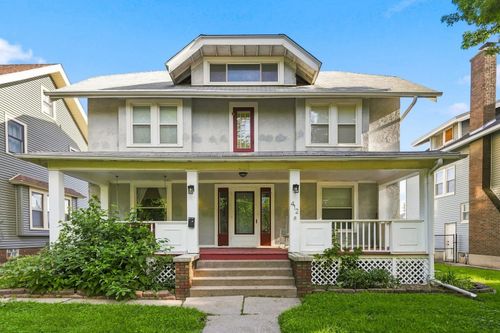 412 E Rusholme St, Davenport, IA, 52803-3053 | Card Image