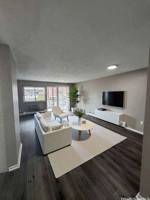 apt-9-200 Mountain Ave, Malden, MA, 02148-2749 | Card Image
