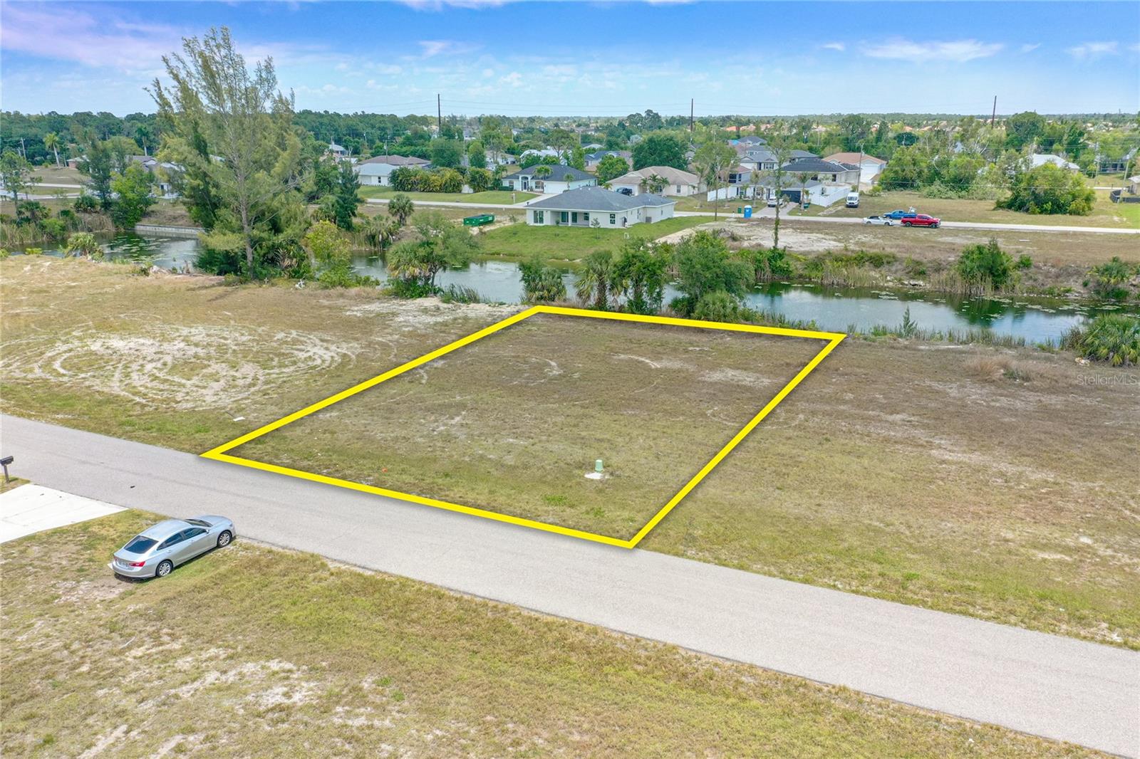 Land in CAPE CORAL